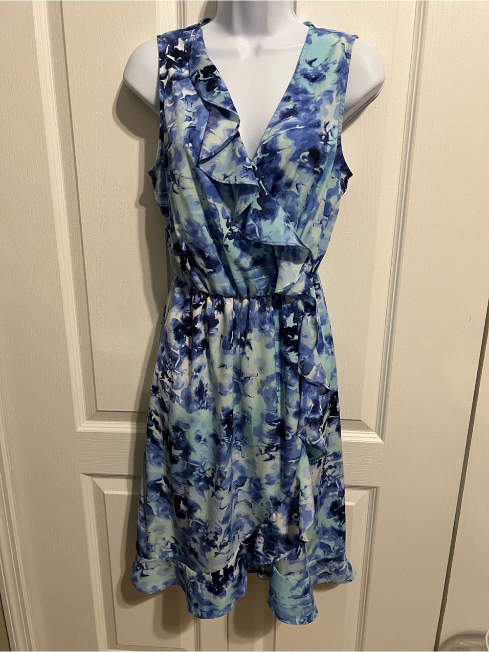 Apt. 9 Blue and Light Blue Floral Ruffle Midi Dress